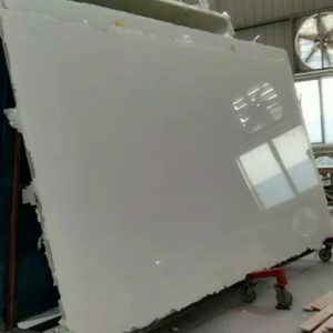 TRANSLUCENT RESIN